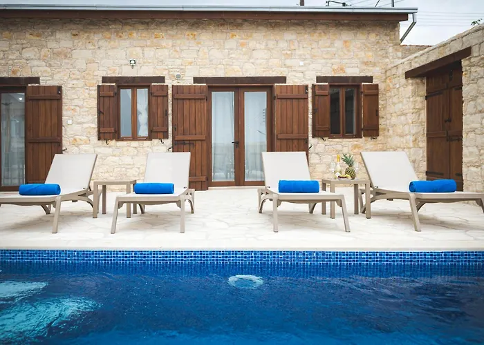 Althaea Mare Villa Lofou